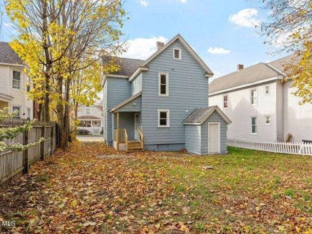 house with 4 bedroom, Gloversville NY ES105292465