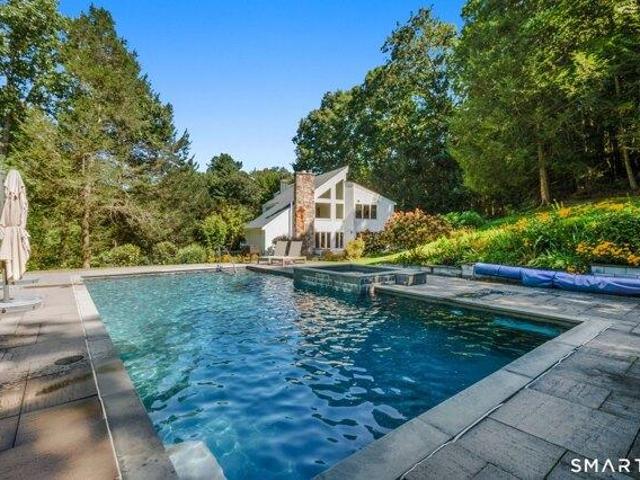 house with 4 bedroom, Glastonbury CT ES105632150