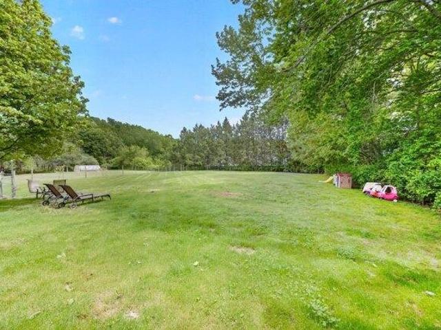 house with 4 bedroom, Groveland MA ES105547652