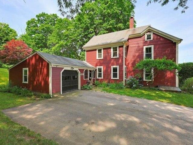 house with 4 bedroom, Groveland MA ES105591591