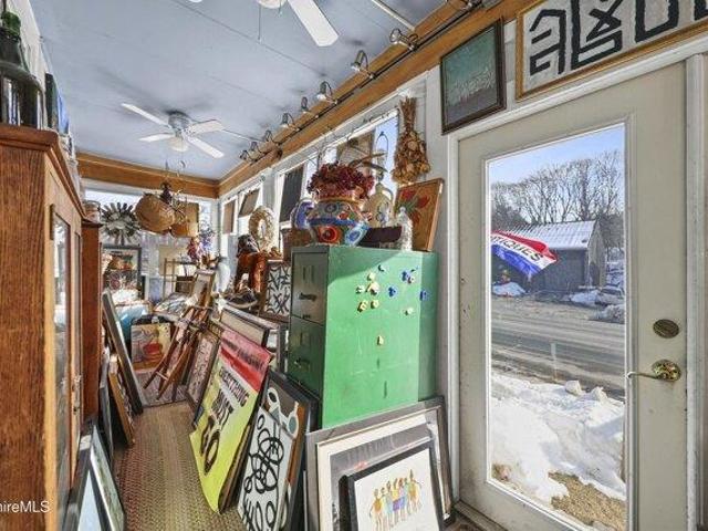house with 4 bedroom, Great Barrington MA ES104512201