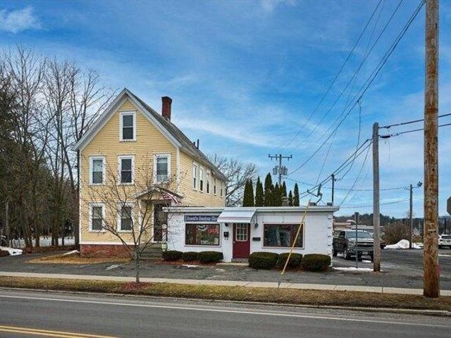 house with 4 bedroom, Greenfield MA ES104539705