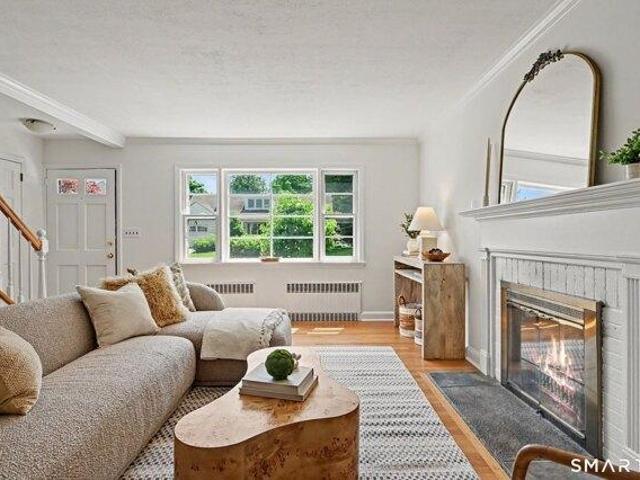 house with 4 bedroom, Greenwich CT ES105427768