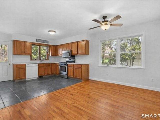 house with 4 bedroom, Greenwich CT ES105547993