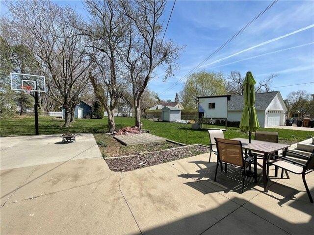 house with 4 bedroom, Grinnell IA ES103501715