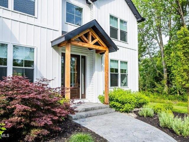 house with 4 bedroom, Guilderland NY ES105290016