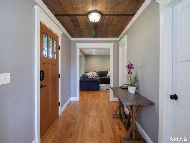 house with 4 bedroom, Guilford CT ES105514648
