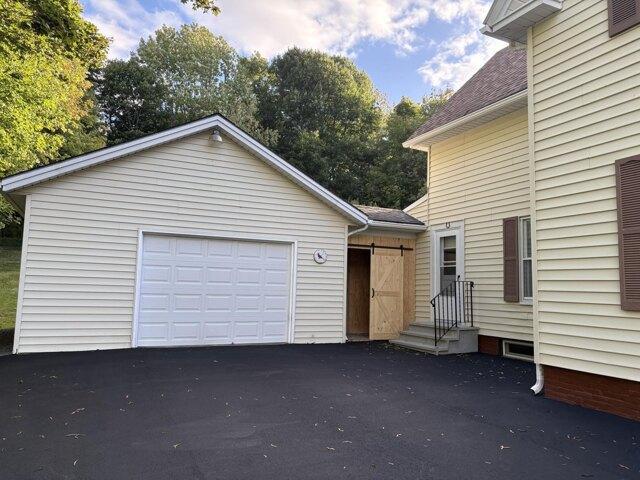 house with 4 bedroom, Guilford ME ES105800211