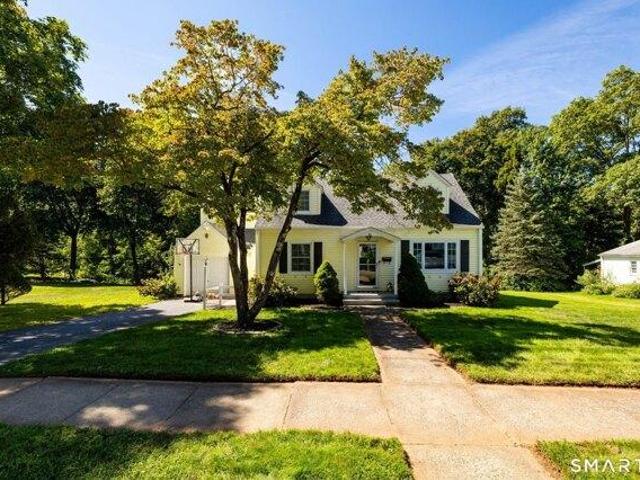 house with 4 bedroom, Hamden CT ES105428064