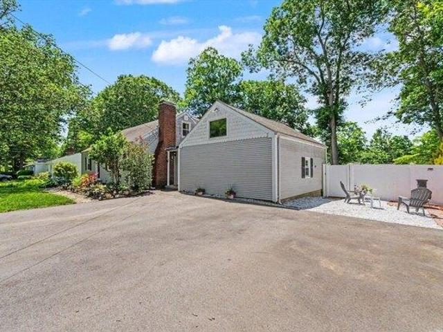 house with 4 bedroom, Hamilton MA ES104265687