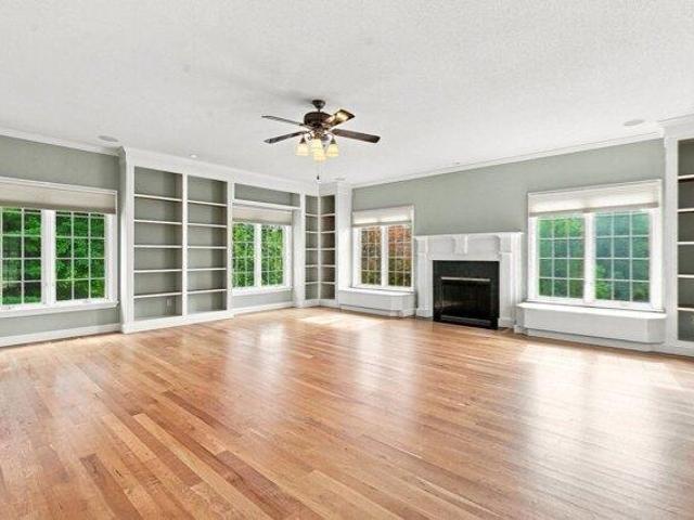 house with 4 bedroom, Hampden MA ES105513366