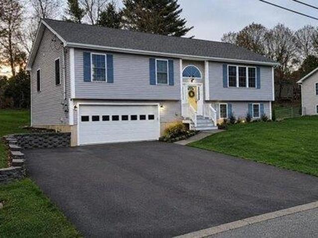 house with 4 bedroom, Hampden ME ES105929636