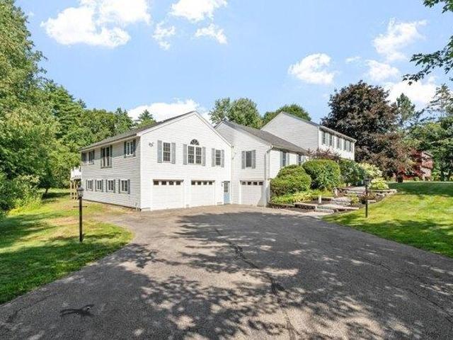 house with 4 bedroom, Hampstead NH ES105415906