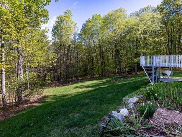 house with 4 bedroom, Hanover NH ES105400434