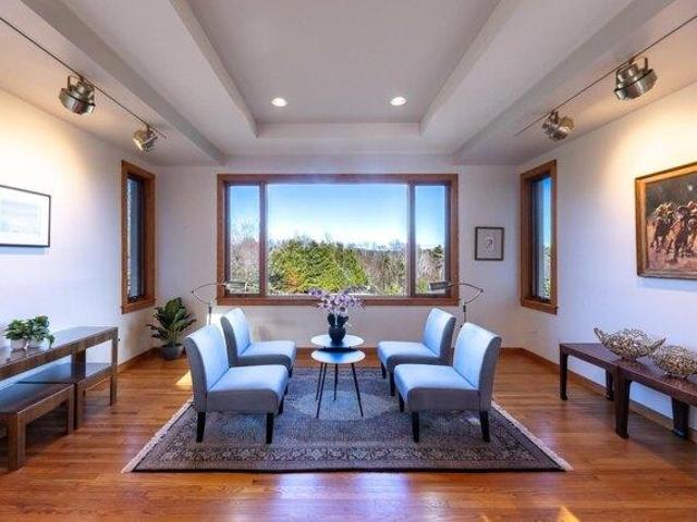 house with 4 bedroom, Hanover NH ES105613978