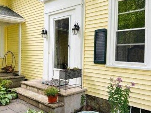 house with 4 bedroom, Hanson MA ES105692731