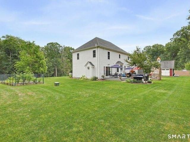 house with 4 bedroom, Haddam CT ES105511154