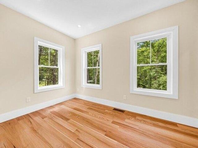 house with 4 bedroom, Haverhill MA ES104605768