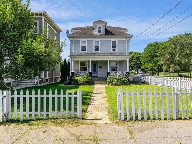 house with 4 bedroom, Haverhill MA ES105494788