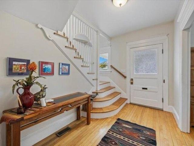 house with 4 bedroom, Haverhill MA ES105553225