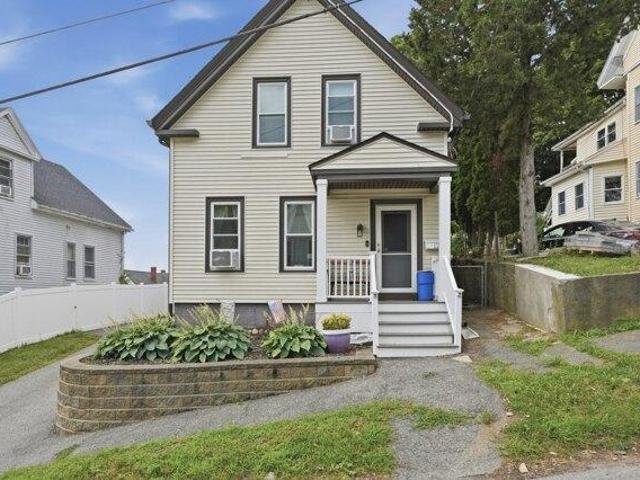 house with 4 bedroom, Haverhill MA ES105577706
