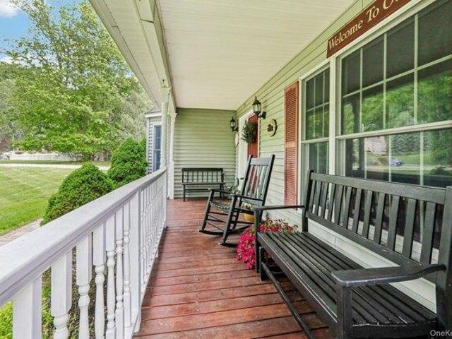 house with 4 bedroom, Highland Mills NY ES105278008