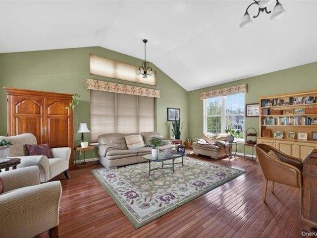 house with 4 bedroom, Highland Mills NY ES105320352