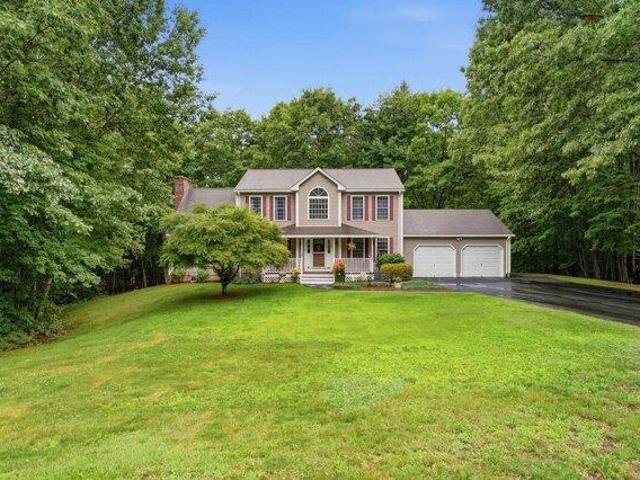 house with 4 bedroom, Hooksett NH DS104234635