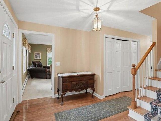 house with 4 bedroom, Holden MA ES104442206