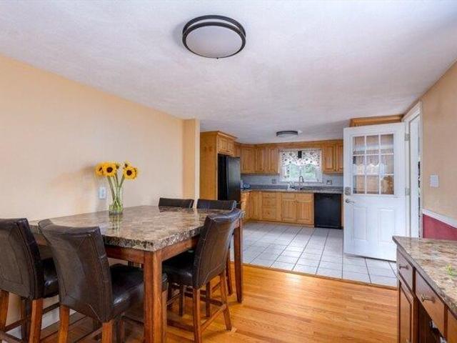 house with 4 bedroom, Holden MA ES104480048