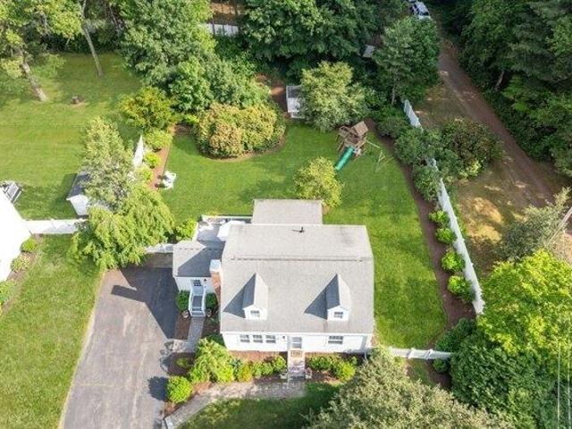 house with 4 bedroom, Holliston MA ES104477858