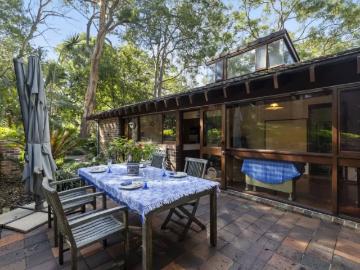House for sale in Hornsby Heights - Balcony