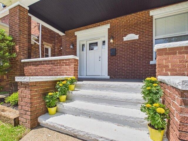 house with 4 bedroom, Huntington WV DS103600748