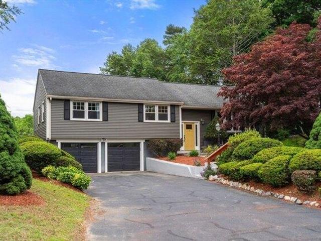 house with 4 bedroom, Hudson MA ES104265693