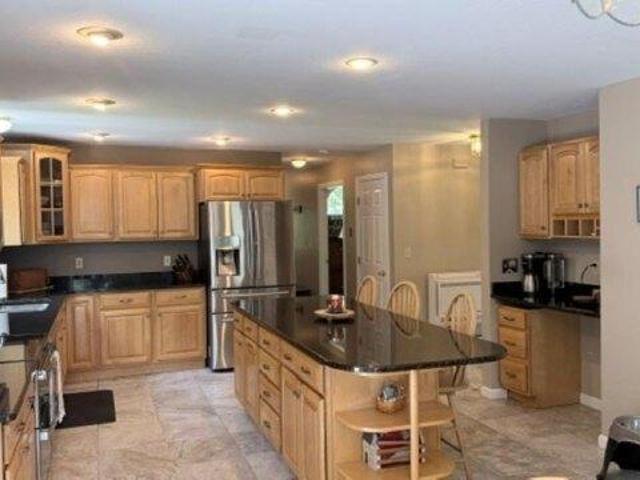 house with 4 bedroom, Hudson NH ES105575225