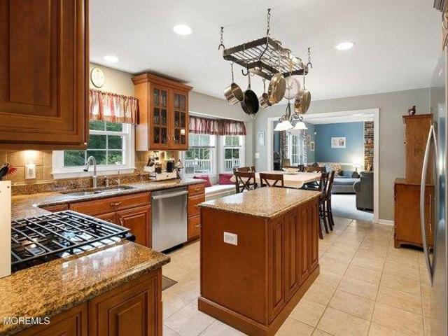 house with 4 bedroom, Jackson NJ ES105291281