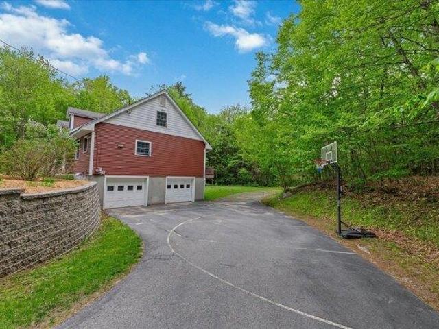 house with 4 bedroom, Jaffrey NH ES105693420