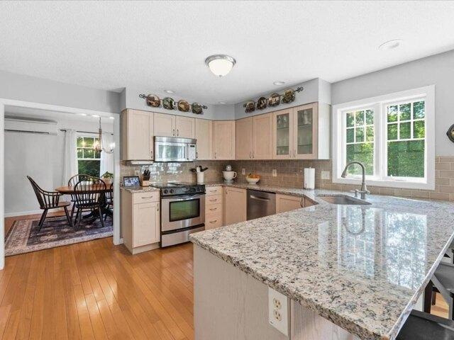 house with 4 bedroom, Jericho VT ES105561179
