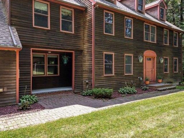 house with 4 bedroom, Kensington NH ES105587762