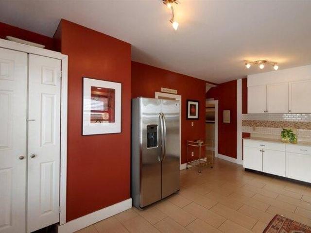 house with 4 bedroom, Keene NH ES105512727