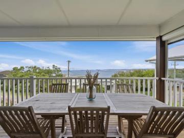 Tuggerah Lake, Jilliby, Wyong Region, Snapper Island