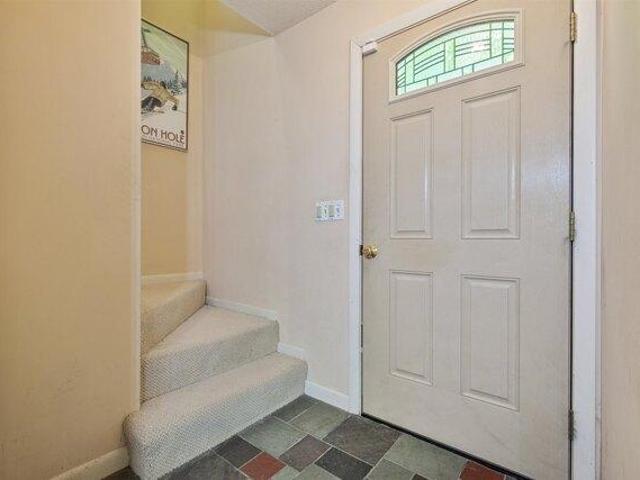 house with 4 bedroom, Killington VT ES104569600