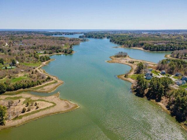 house with 4 bedroom, Kittery ME ES104869818