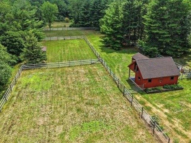 house with 4 bedroom, Lancaster MA ES105331603