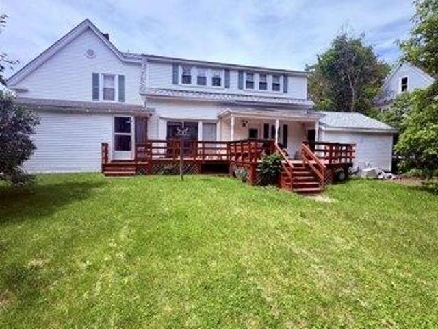 house with 4 bedroom, Lancaster NH ES105427101