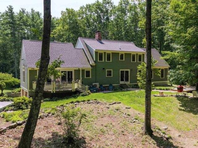 house with 4 bedroom, Lee NH ES105651746