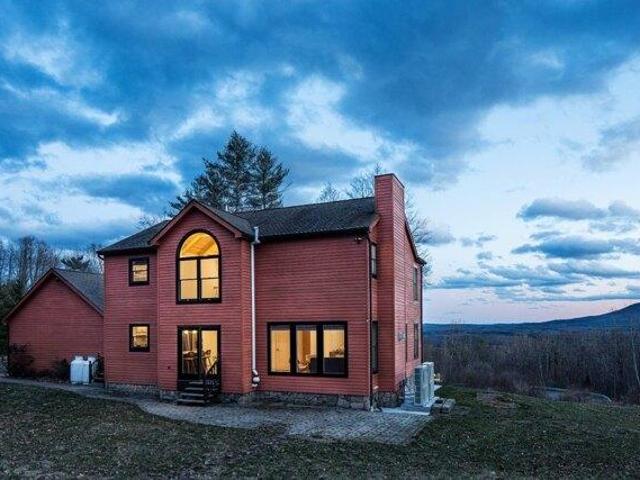 house with 4 bedroom, Leeds NY ES105289828