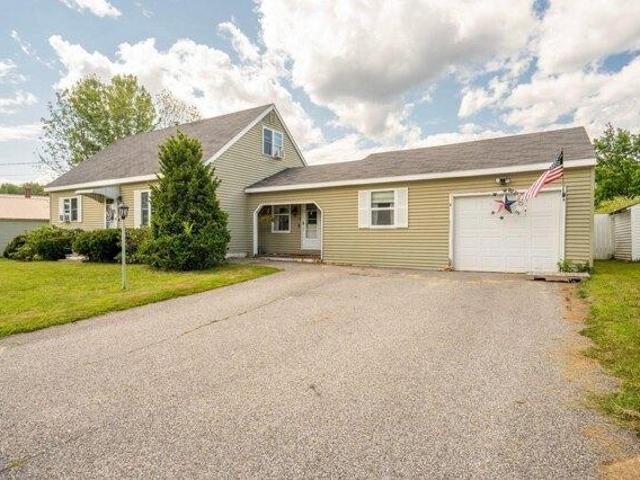 house with 4 bedroom, Lewiston ME ES105790786