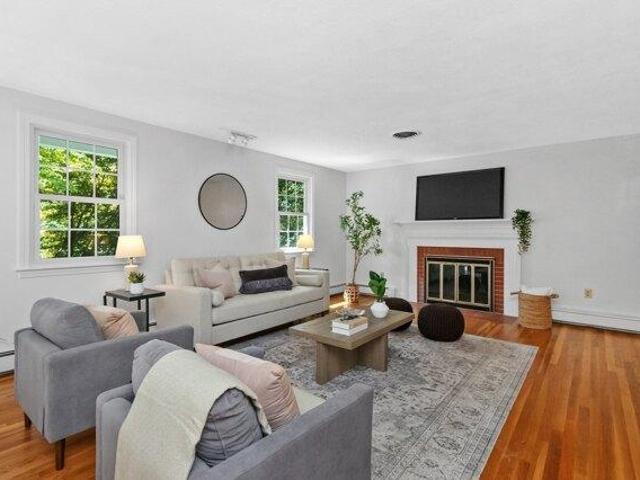 house with 4 bedroom, Lexington MA ES105574625