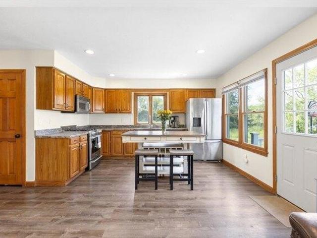 house with 4 bedroom, Littleton MA ES105441490